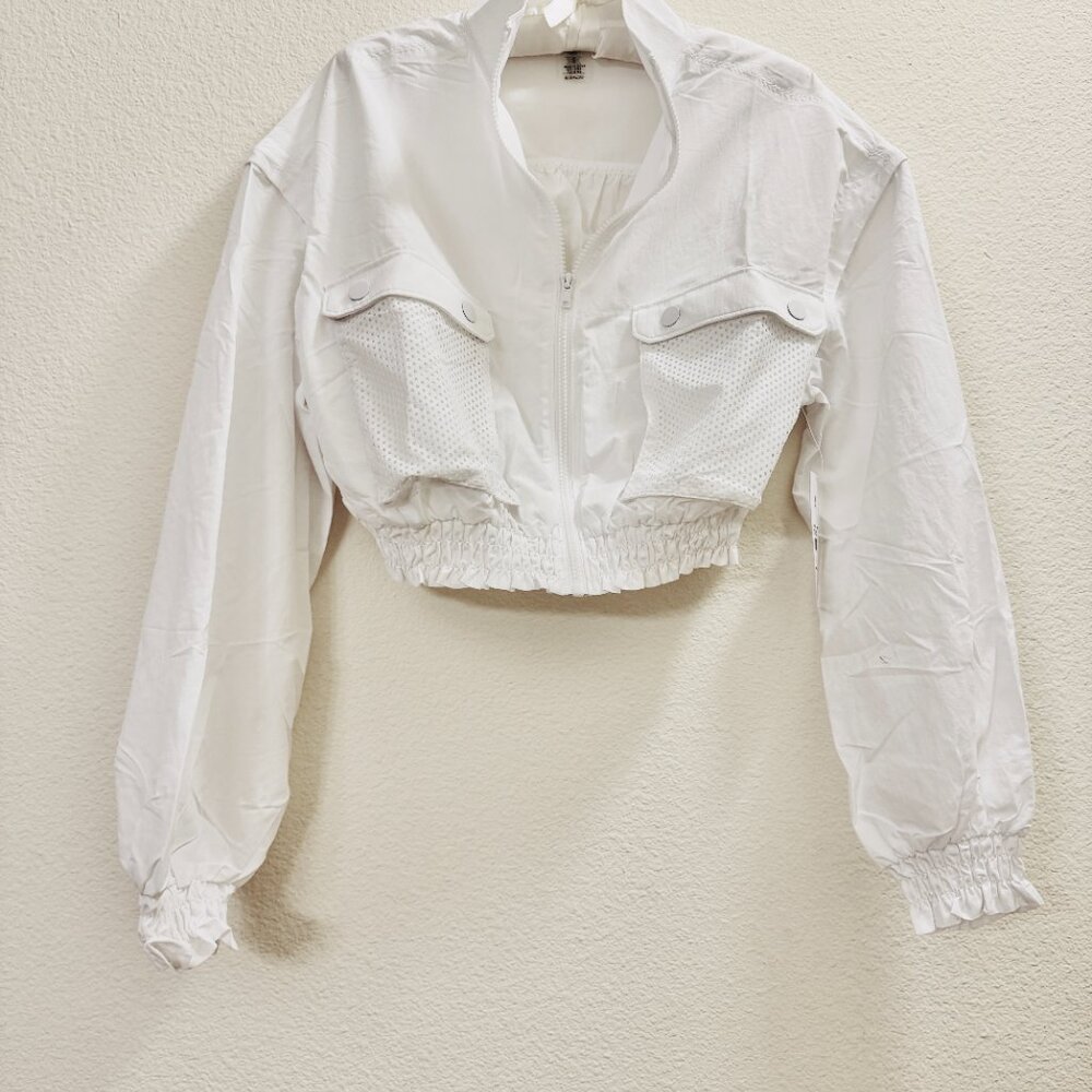 Spiritual Gangster SET Bridget 2-way Vest Jacket with matching Demi Cargo Shorts - Picture 3 of 10